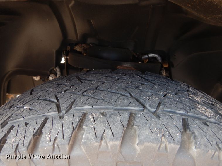 image for item HA9003 2013 Dodge Ram 1500  Crew Cab pickup truck