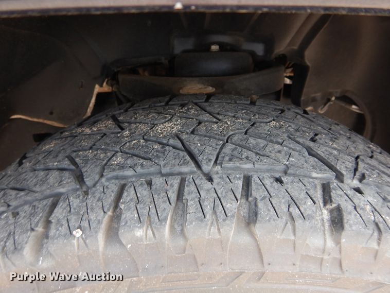 image for item HA9003 2013 Dodge Ram 1500  Crew Cab pickup truck