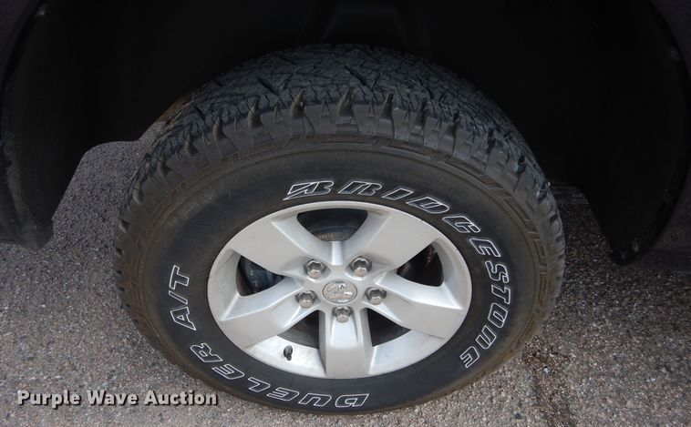 image for item HA9003 2013 Dodge Ram 1500  Crew Cab pickup truck