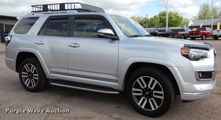 image for item HA9005 2015 Toyota 4Runner Limited  SUV