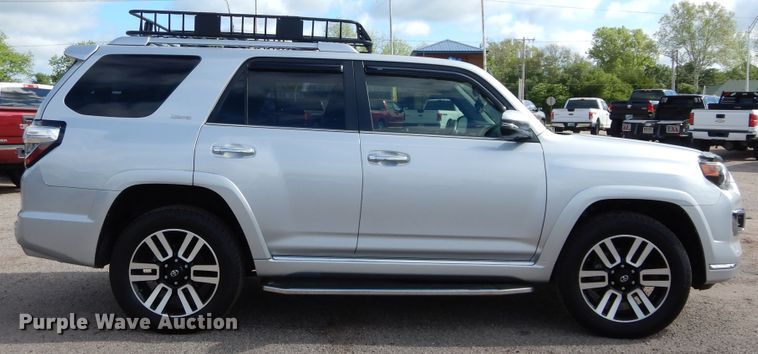 image for item HA9005 2015 Toyota 4Runner Limited  SUV