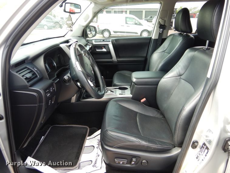 image for item HA9005 2015 Toyota 4Runner Limited  SUV