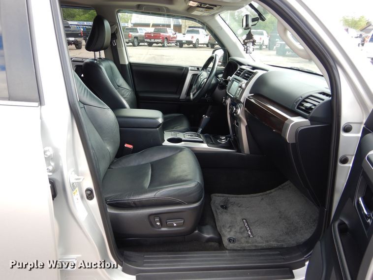 image for item HA9005 2015 Toyota 4Runner Limited  SUV