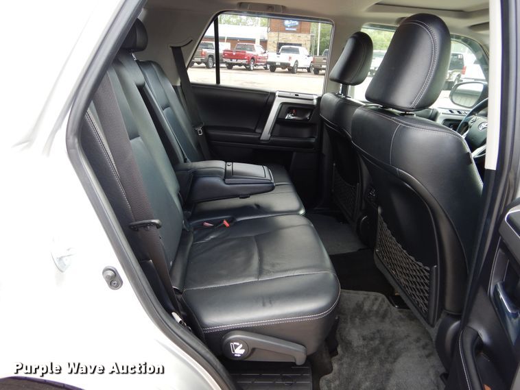 image for item HA9005 2015 Toyota 4Runner Limited  SUV