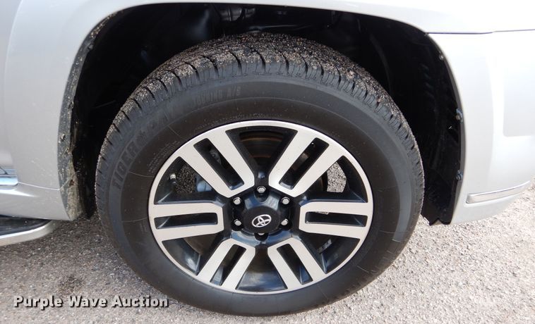 image for item HA9005 2015 Toyota 4Runner Limited  SUV