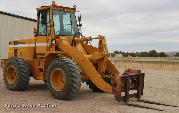 image for item DD6090 1988 Dresser 515B  wheel loader