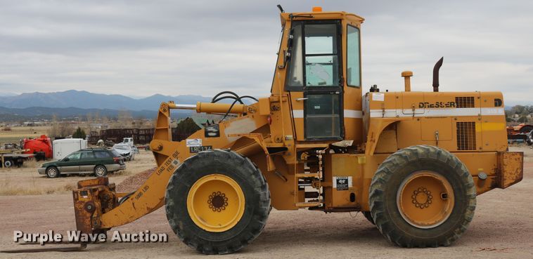 image for item DD6090 1988 Dresser 515B  wheel loader