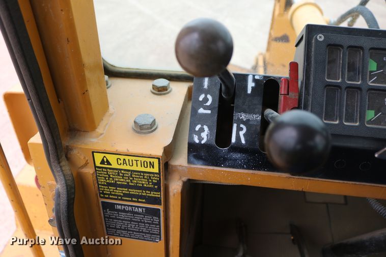 image for item DD6090 1988 Dresser 515B  wheel loader