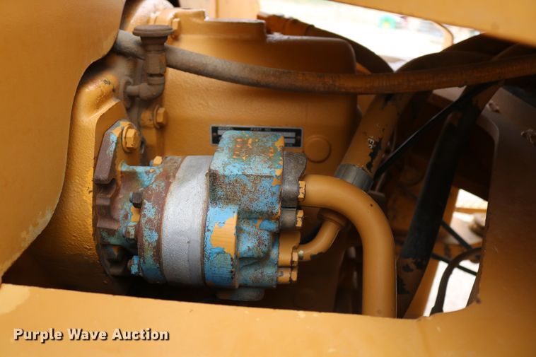 image for item DD6090 1988 Dresser 515B  wheel loader