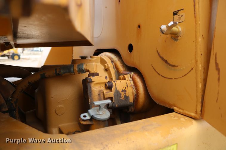 image for item DD6090 1988 Dresser 515B  wheel loader