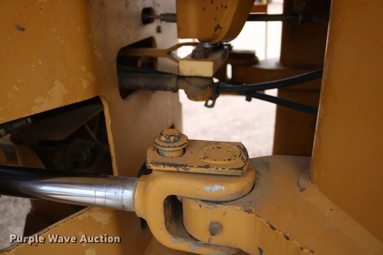 image for item DD6090 1988 Dresser 515B  wheel loader