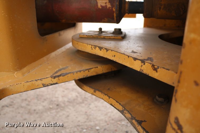 image for item DD6090 1988 Dresser 515B  wheel loader