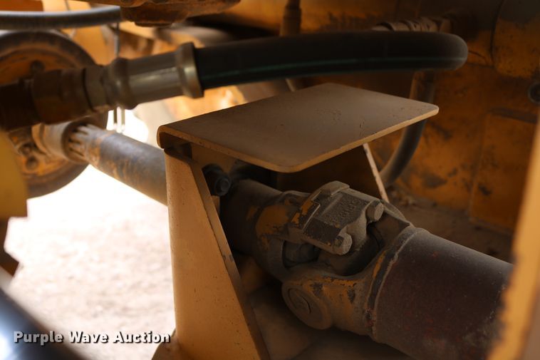 image for item DD6090 1988 Dresser 515B  wheel loader