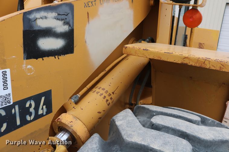 image for item DD6090 1988 Dresser 515B  wheel loader