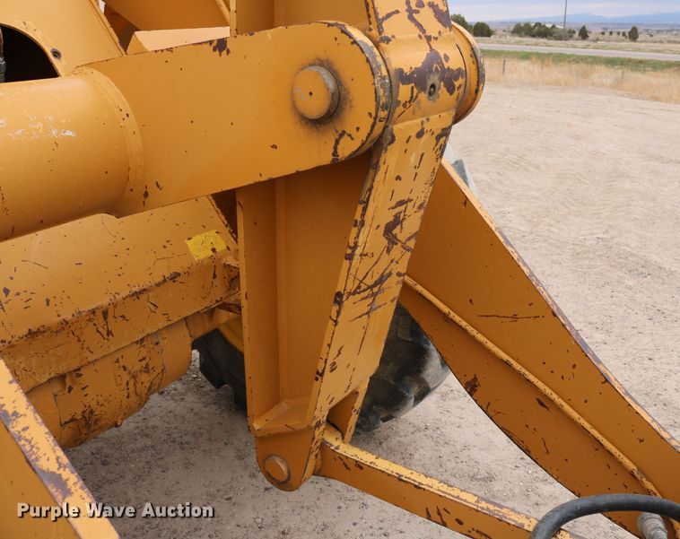 image for item DD6090 1988 Dresser 515B  wheel loader