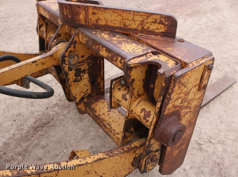 image for item DD6090 1988 Dresser 515B  wheel loader