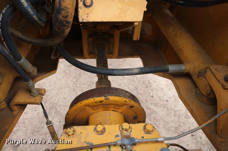 image for item DD6090 1988 Dresser 515B  wheel loader