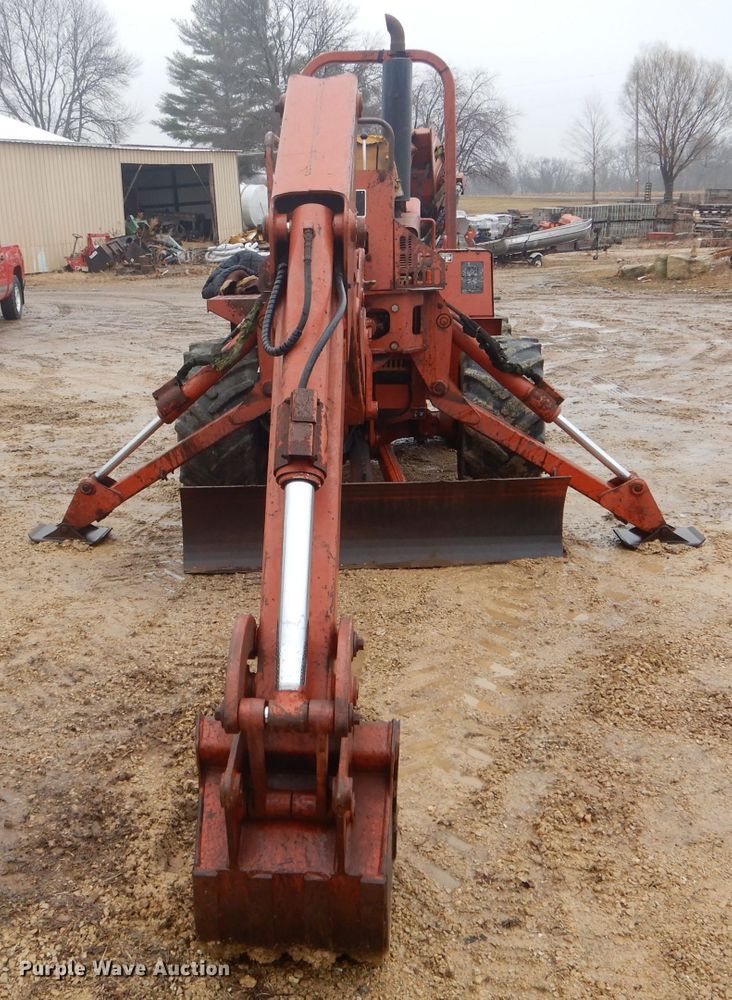 image for item DF3002 Ditch Witch A620 backhoe attachment