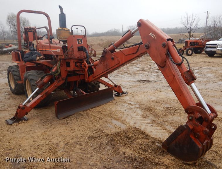image for item DF3002 Ditch Witch A620 backhoe attachment