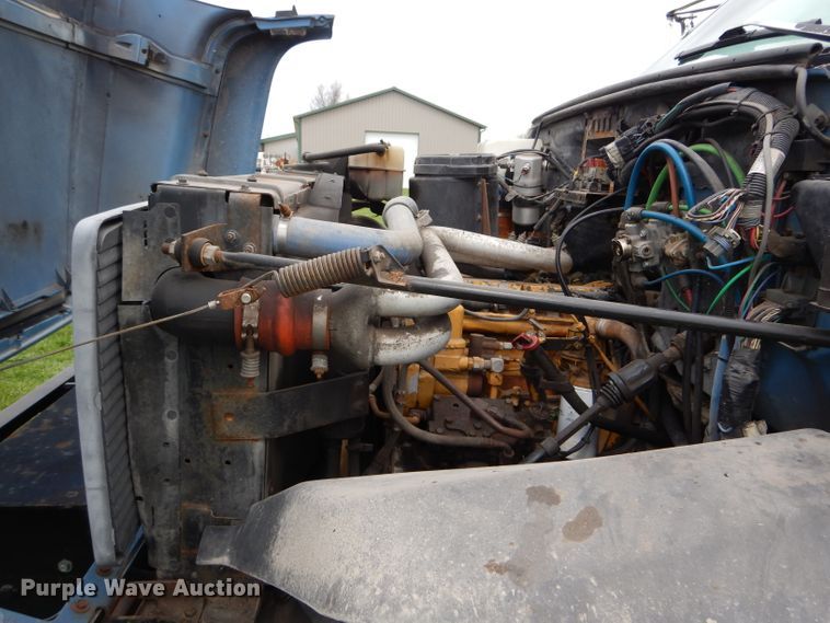 image for item DF3061 1997 GMC C8500 dump truck