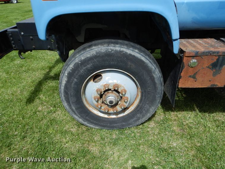 image for item DF3061 1997 GMC C8500 dump truck