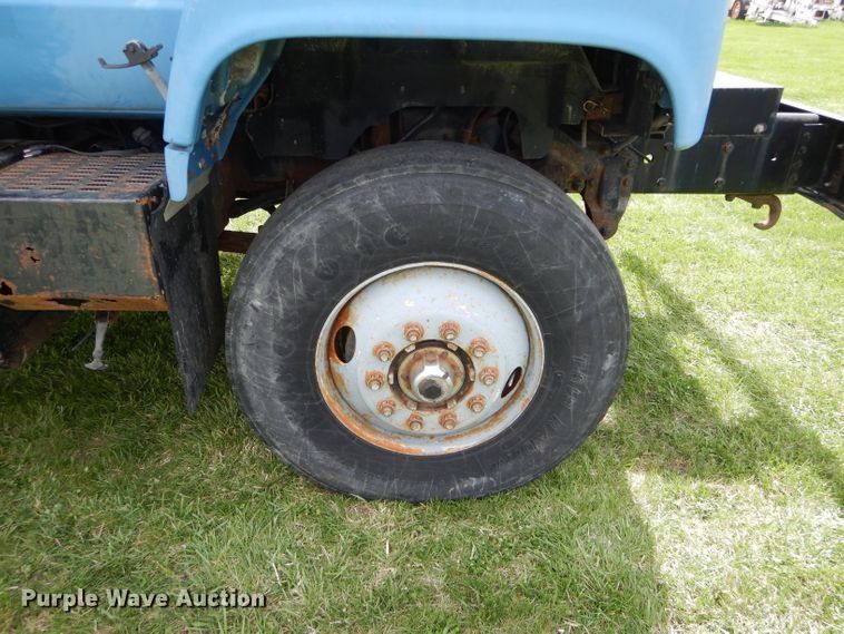 image for item DF3061 1997 GMC C8500 dump truck