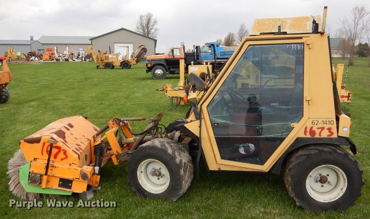 image for item DF3063 Aebi TT70 slope tractor broom