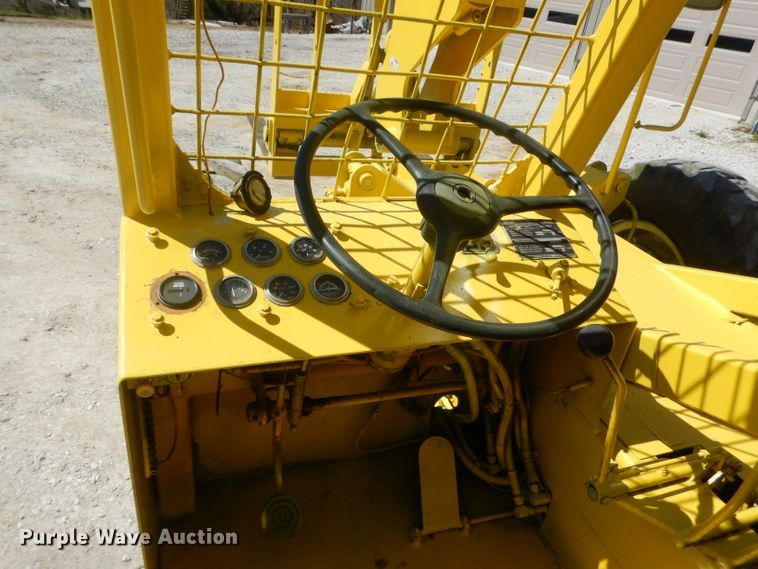 image for item DF3068 Pettibone B66C  telehandler