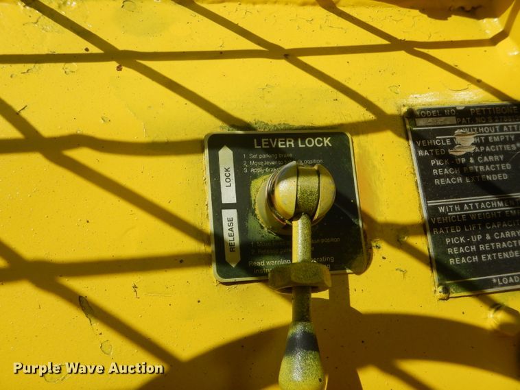 image for item DF3068 Pettibone B66C  telehandler