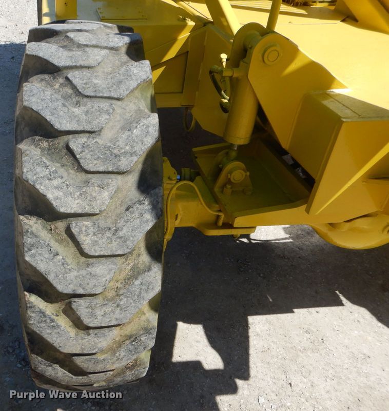 image for item DF3068 Pettibone B66C  telehandler