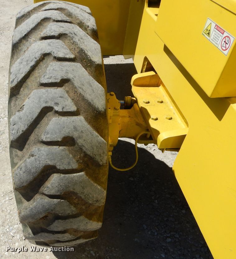 image for item DF3068 Pettibone B66C  telehandler