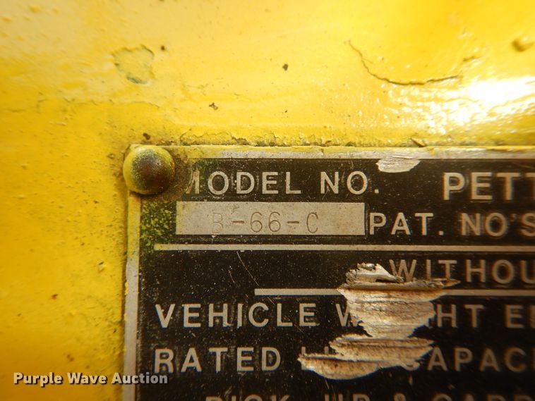 image for item DF3068 Pettibone B66C  telehandler