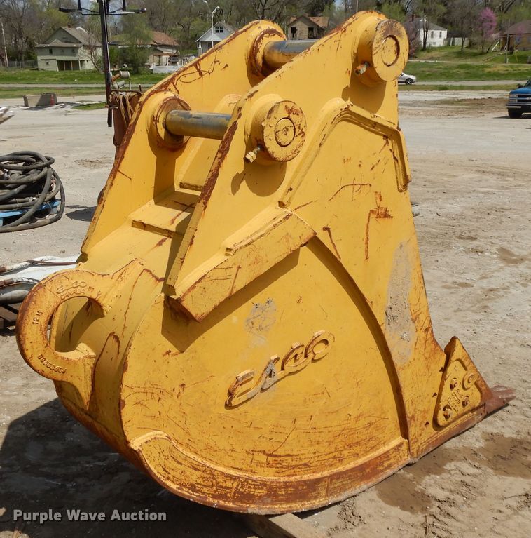 image for item DF6064 Esco 24"W excavator bucket
