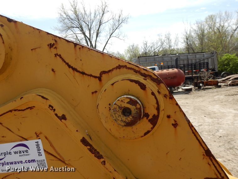 image for item DF6064 Esco 24"W excavator bucket