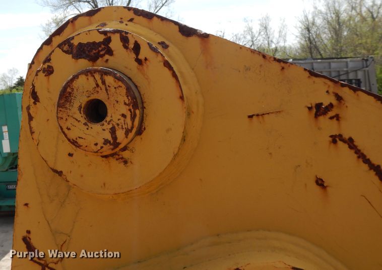 image for item DF6064 Esco 24"W excavator bucket