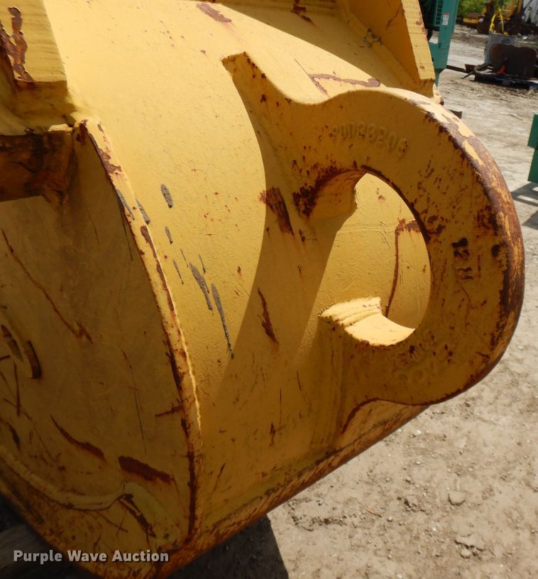 image for item DF6064 Esco 24"W excavator bucket