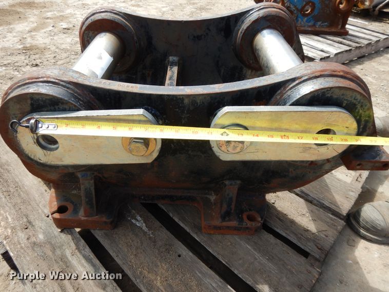 image for item DF6065 (2) excavator brackets