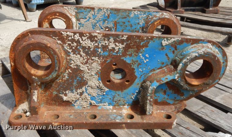image for item DF6065 (2) excavator brackets