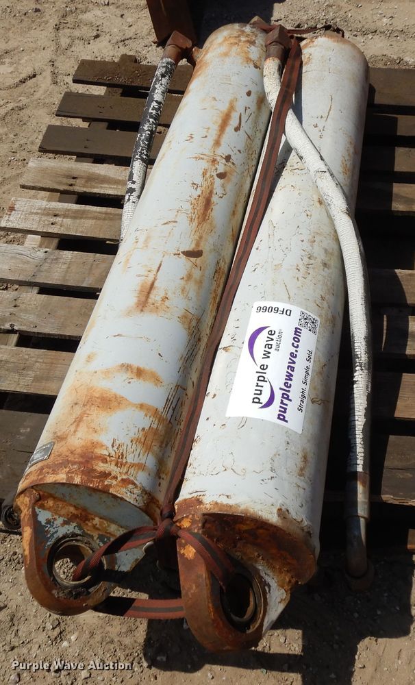 image for item DF6066 Iowa Industrial hydraulic cylinders