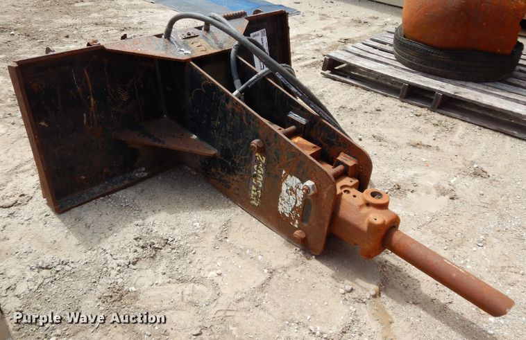 image for item DF6067 Skid steer breaker