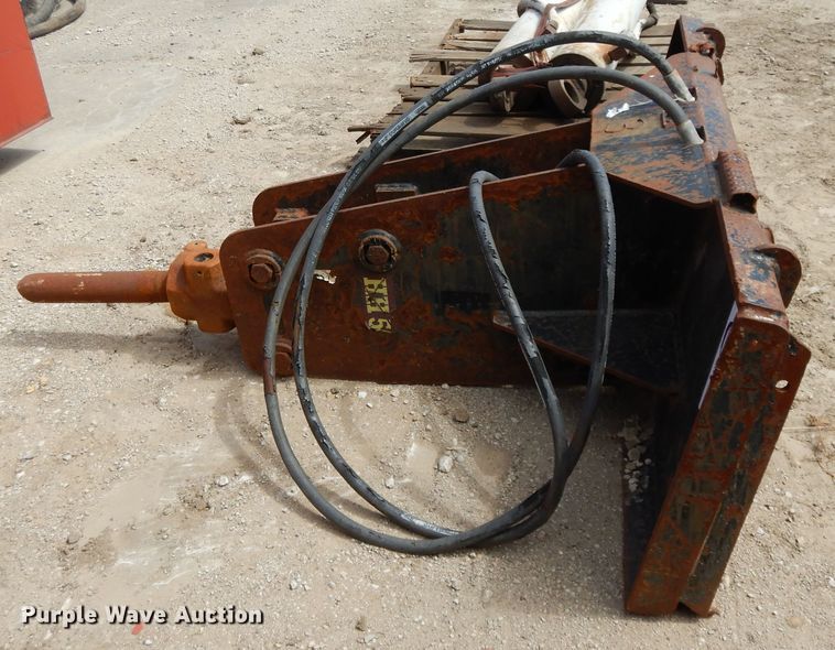 image for item DF6067 Skid steer breaker