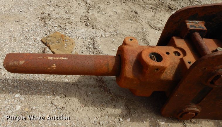 image for item DF6067 Skid steer breaker