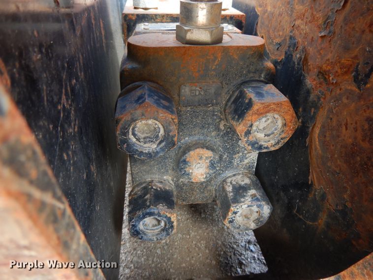 image for item DF6067 Skid steer breaker