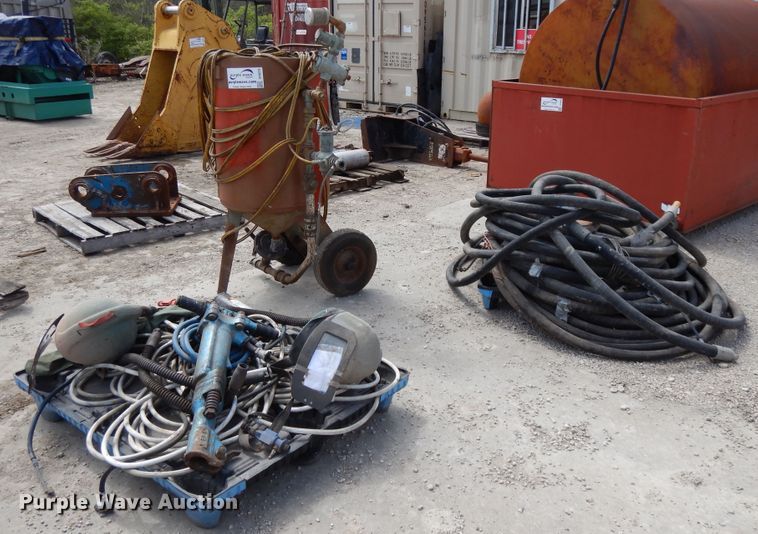 image for item DF6070 Tools