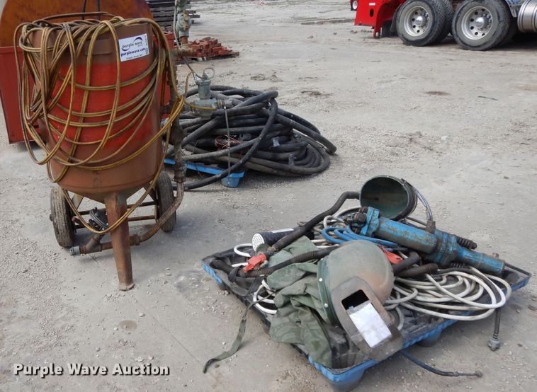 image for item DF6070 Tools