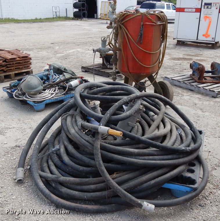 image for item DF6070 Tools