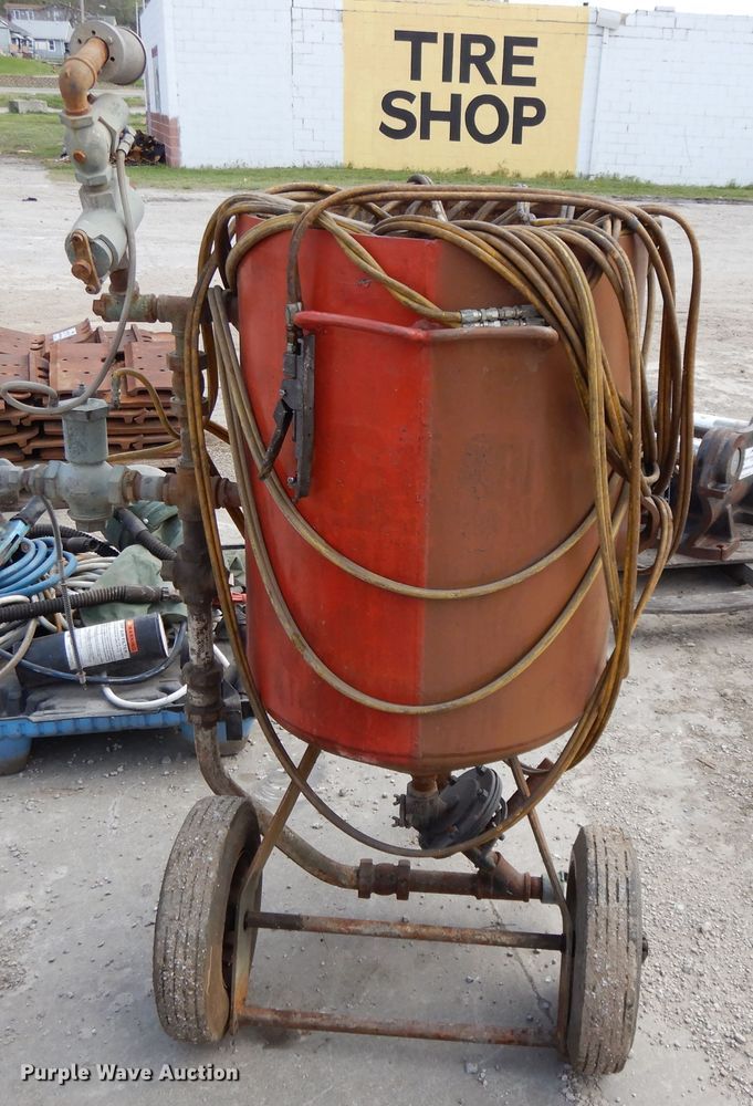 image for item DF6070 Tools