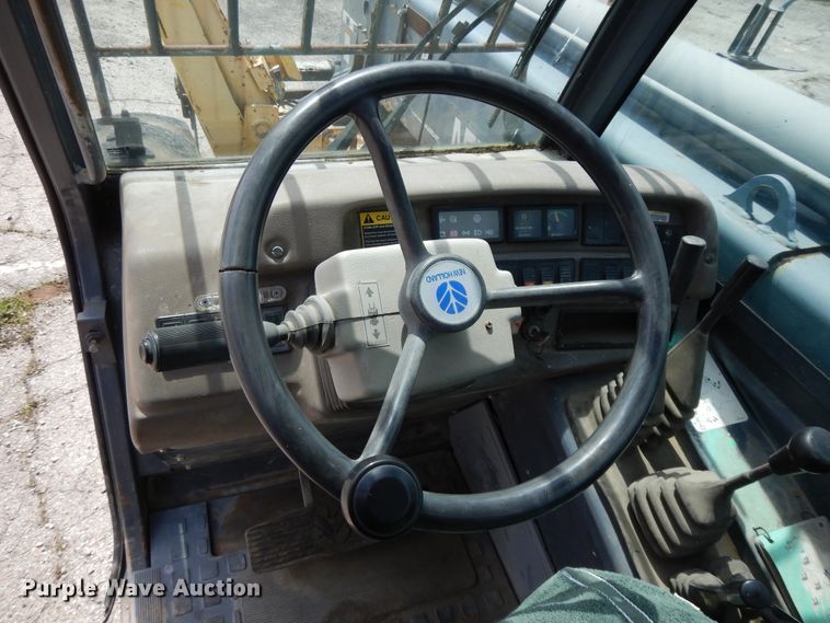 image for item DF6071 2000 New Holland LM860  telehandler