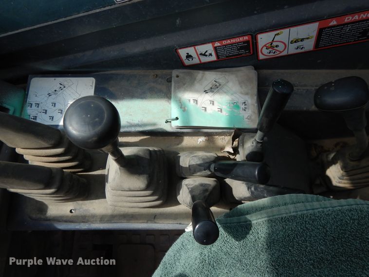 image for item DF6071 2000 New Holland LM860  telehandler