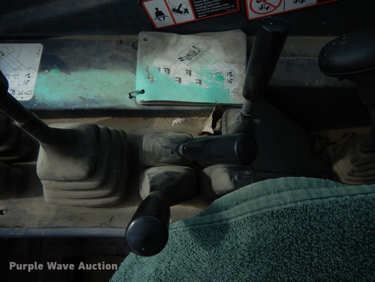 image for item DF6071 2000 New Holland LM860  telehandler